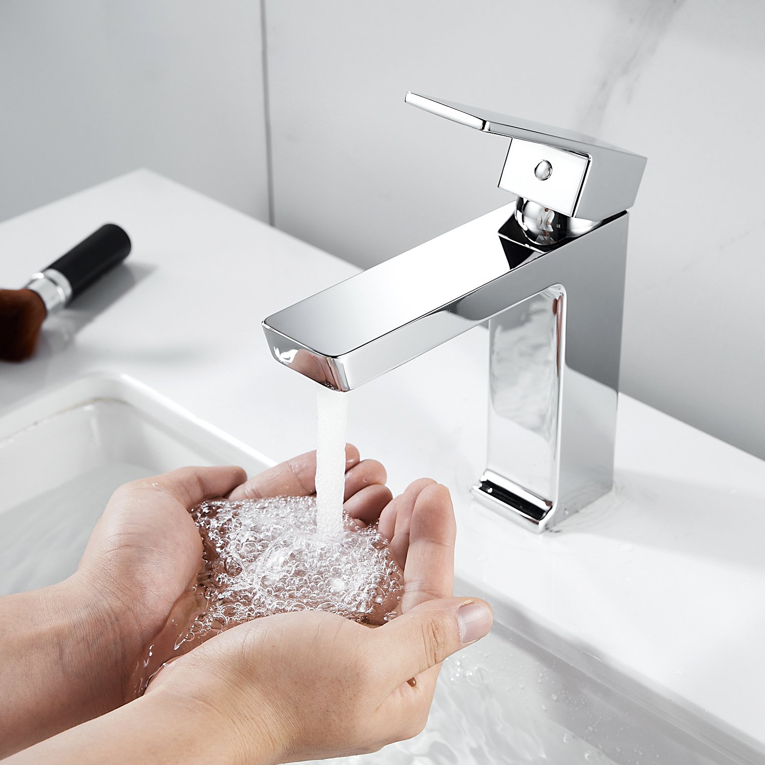 Смеситель для раковины ROSE R18 R1801-1 Смеситель для раковины ROSE R18 R1801-1