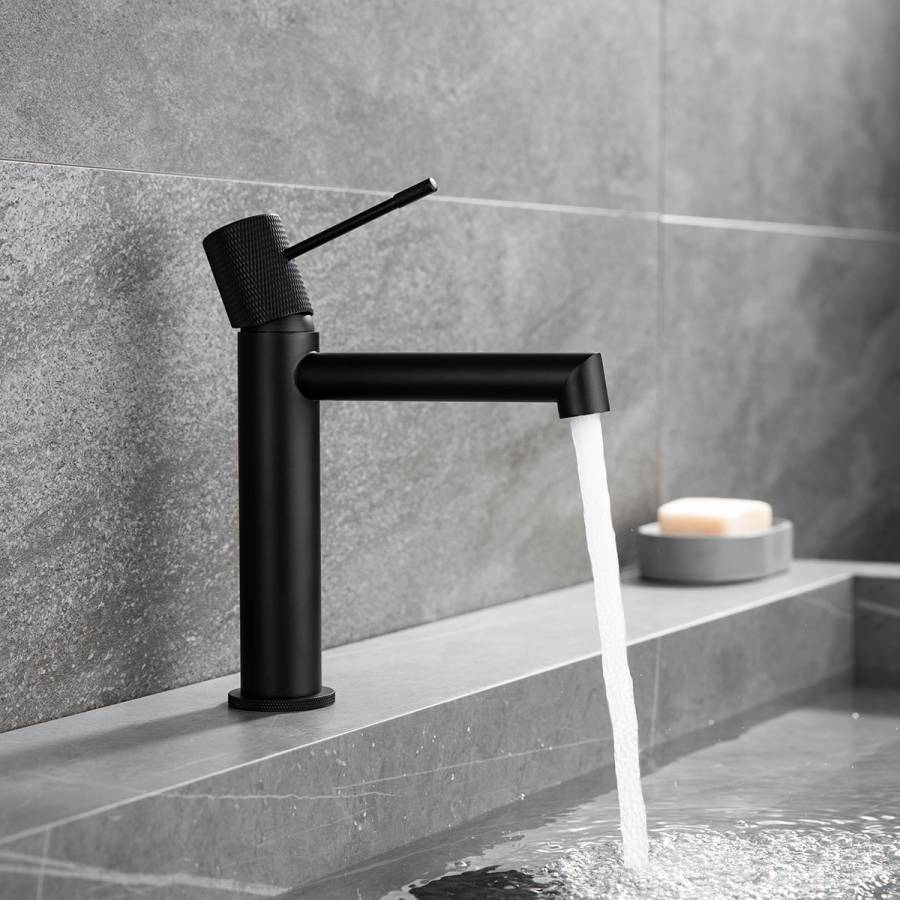 Смеситель для раковины Desire VBF-1D1MB однорычажный, черный Смеситель для раковины Desire VBF-1D1MB однорычажный, черный