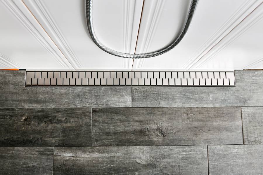 Душевой лоток 35 см Creto Snake CRE-350 SH с решеткой, хром Душевой лоток 35 см Creto Snake CRE-350 SH с решеткой, хром