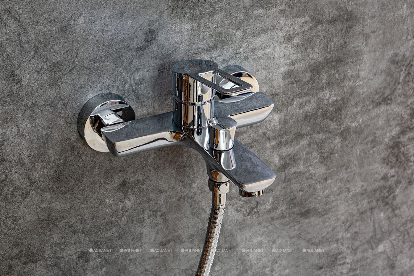 Смеситель для ванны/душа Agger Brave A2310000 Смеситель для ванны/душа Agger Brave A2310000