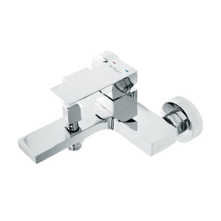 ROM-VASM-CRM Смеситель для ванны и душа в комплекте с ручным душем, шлангом и держателем Исполнение: Хром  ROM-VASM-CRM Смеситель для ванны и душа в комплекте с ручным душем, шлангом и держателем Исполнение: Хром