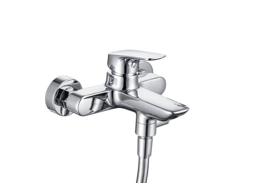 Смеситель для ванны AQUATEK AQ1040CR ВЕГА  Смеситель для ванны AQUATEK AQ1040CR ВЕГА