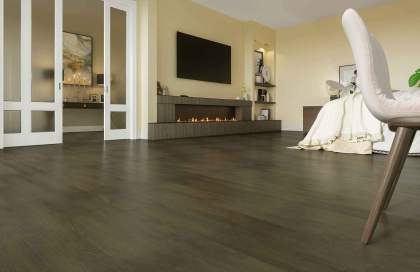 Кварцевый ламинат Home Expert 2178-04 Орех Классический 1220*150*3.5мм, 0,3 мм, фаска