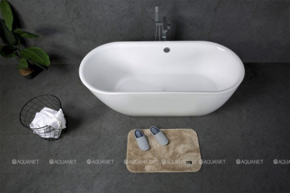 Акриловая ванна BELBAGNO BB203-1800-830 Акриловая ванна BELBAGNO BB203-1800-830