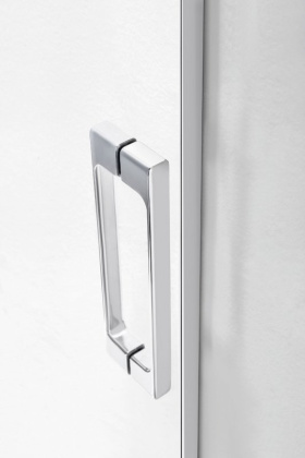 Душевой уголок TANDEM-SOFT-AH-2-120/90-P-Cr-L Условные размеры, мм:1200х900х1900 Габариты с диапазоном регулировок, мм:(1180-1190)х(880х910)х1900 Ширина входа, мм:455 