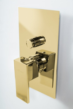 Встраиваемый однорычажный смеситель для душа с переключателем Cezares UNIKA-VDIM-03/24