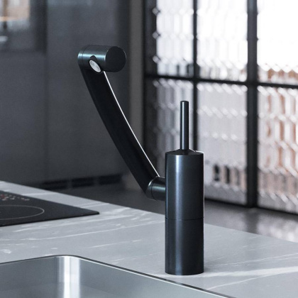 290007364 ARC Смеситель Для кухни, поворотный излив 236 мм (Черный)