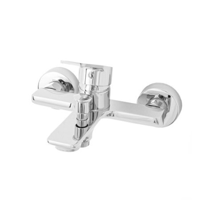 Orange FLAT M12-100cr Смеситель для ванны/душа Orange FLAT M12-100cr Смеситель для ванны/душа