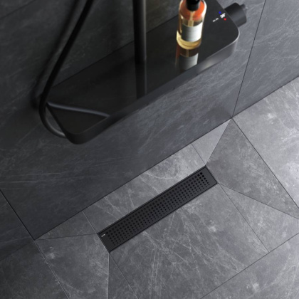 W01SC-P11-040-01BM MasterFlow Трап для душа линейный универс затвор Cut Gradient 40см цвет черн мат
