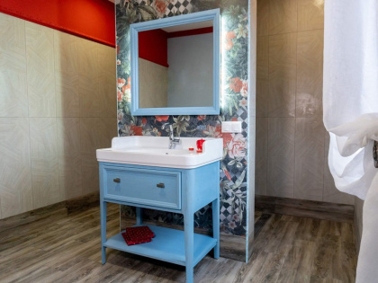 Плинтус SG7021\BTG Дувр коричневый обрезной  8*39.8*15,5 (1уп/19шт.), шт Плинтус SG7021\BTG Дувр коричневый обрезной  8*39.8*15,5 (1уп/19шт.), шт