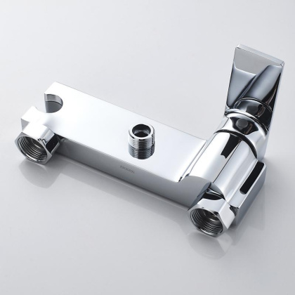 Гигиенический душ со смесителем Rose R1805-1, хром Гигиенический душ со смесителем Rose R1805-1, хром