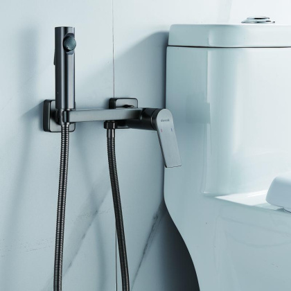 Смеситель с гигиеническим душем Shevanik S41T S4105T-1 Смеситель с гигиеническим душем Shevanik S41T S4105T-1