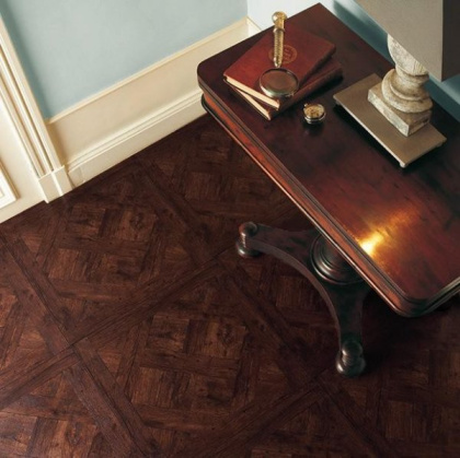 Ламинат Quick-step Arte UF1549 Версаль темный (9,5мм/32кл/1,558м2) 624*624, м2