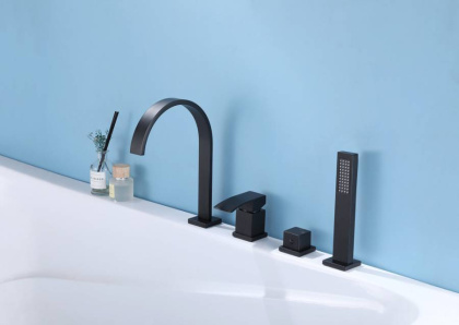 Смеситель ABBER Wasserfall AF8613B на борт ванны, черный матовый Смеситель ABBER Wasserfall AF8613B на борт ванны, черный матовый