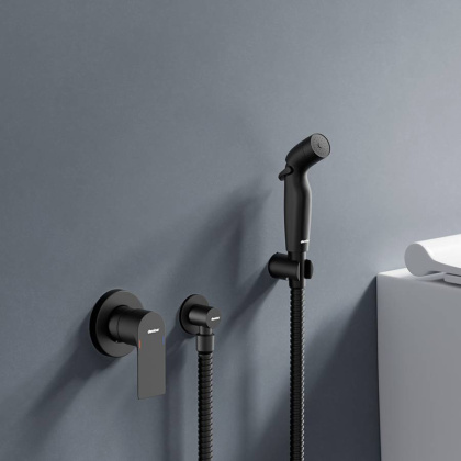 477510300 Apollo Смеситель монтируемый в стену с гиг.душем, черный