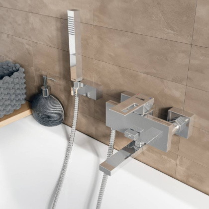 Alme 1501 Смеситель для ванны с коротким изливом Wasserkraft Alme 1501 Смеситель для ванны с коротким изливом Wasserkraft