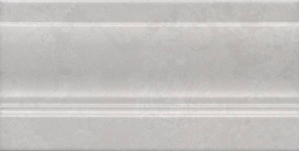 Плинтус Ферони серый светлый матовый 20x10x1,3 Плинтус Ферони серый светлый матовый 20x10x1,3