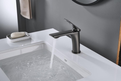 Смеситель для раковины латунь, оружейная сталь S9101T Смеситель для раковины латунь, оружейная сталь S9101T