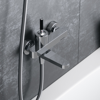 291000000 ARC Смеситель для ванны/душа  Хром, поворотный излив