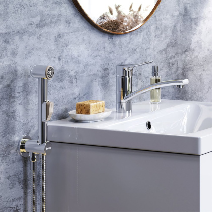 770230000 Origin Bit, Смеситель с поворотным изливом и гиг. душем