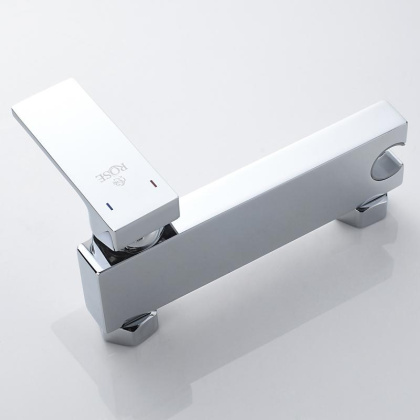 Гигиенический душ со смесителем Rose R1805-1, хром Гигиенический душ со смесителем Rose R1805-1, хром